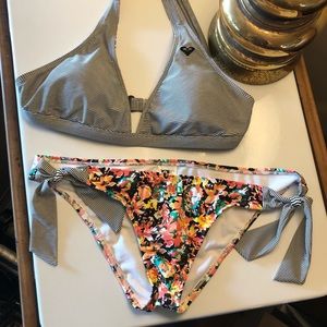 Pre❤️’d Roxy Bikini Reversible Top
